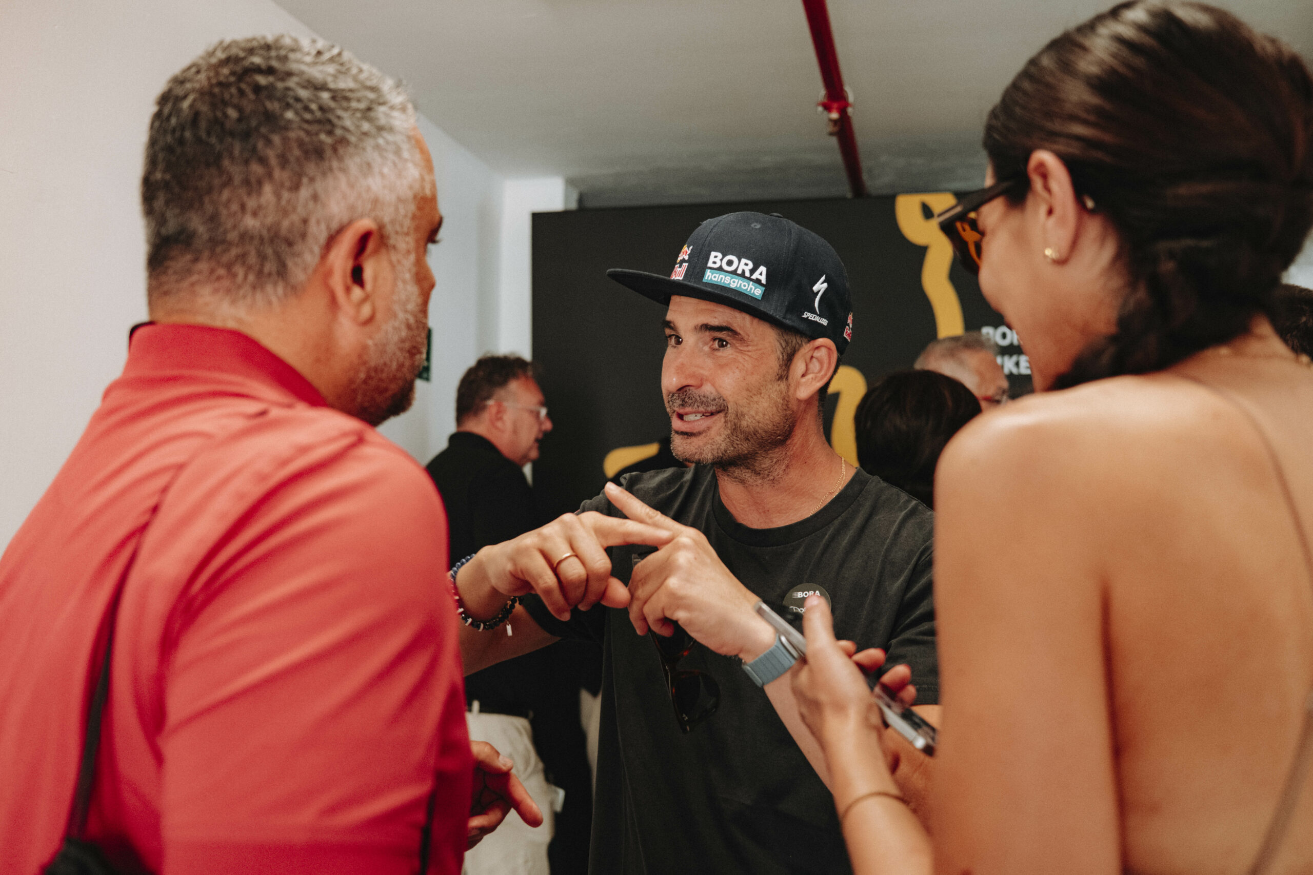 daniel colino y estela tour de france 2026 BORA