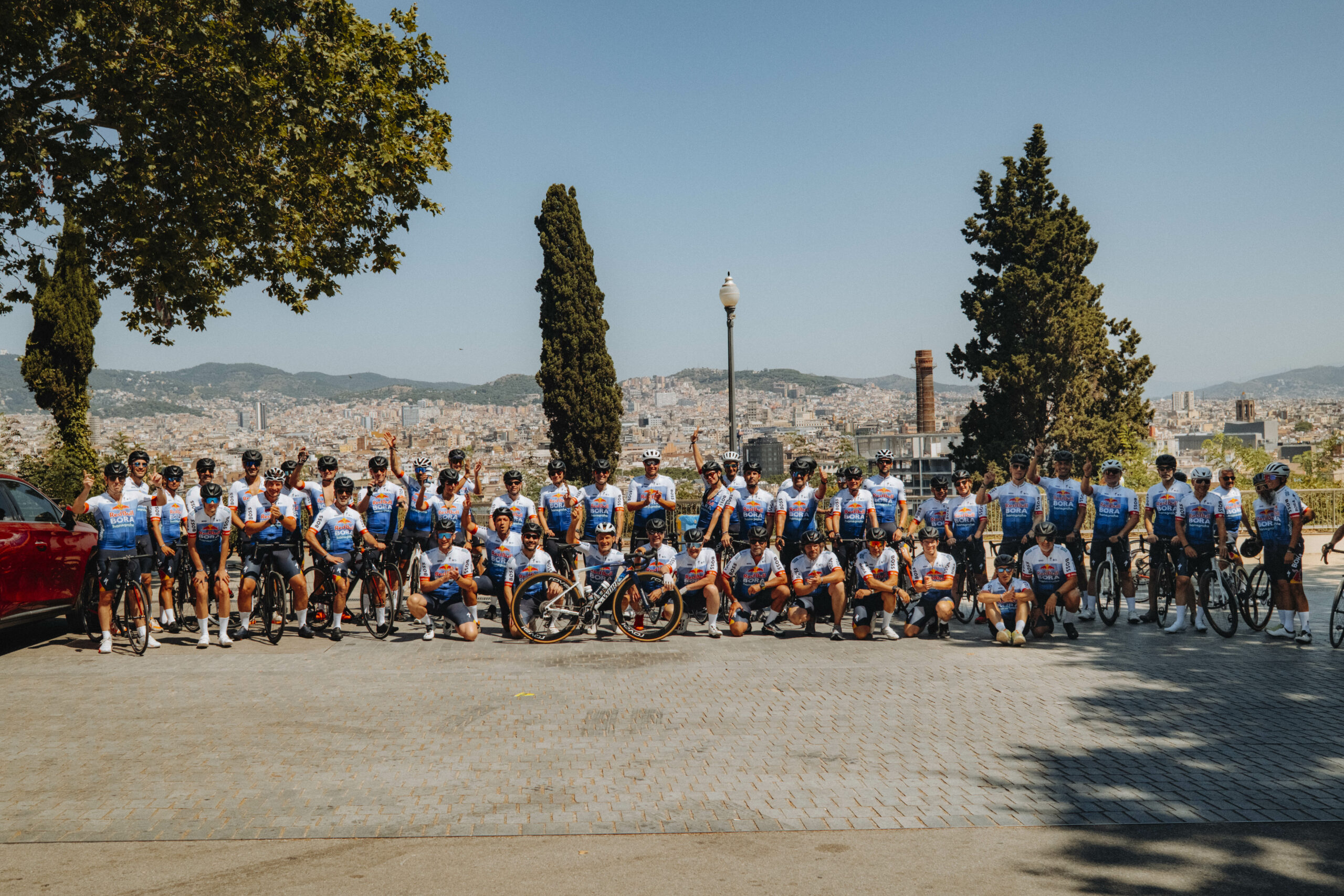 daniel colino y estela tour de france 2026 BORA