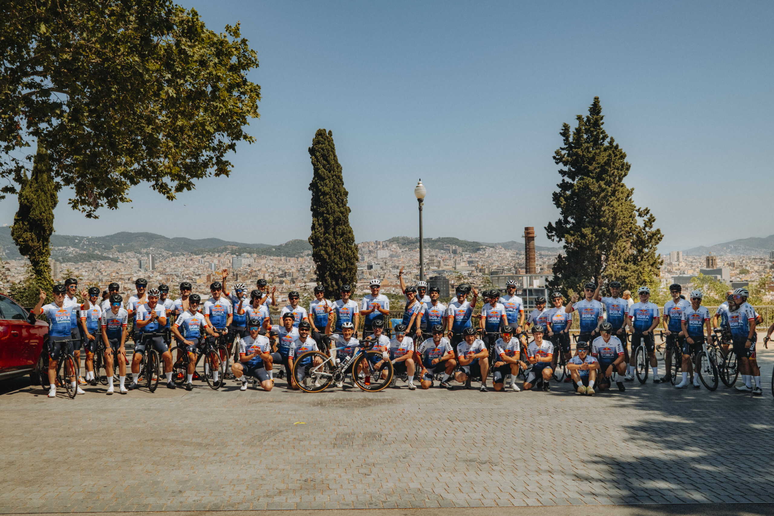 daniel colino y estela tour de france 2026 BORA